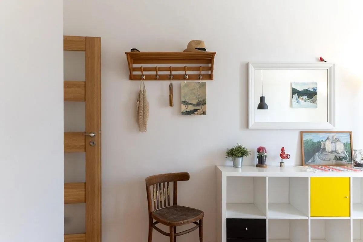 Warsaw Concierge Paryska Apartment 0*,  Poland