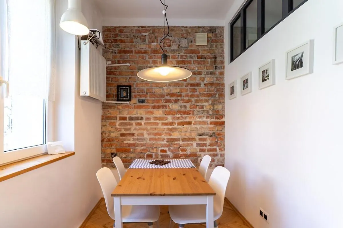 Warsaw Concierge Paryska Apartment Poland